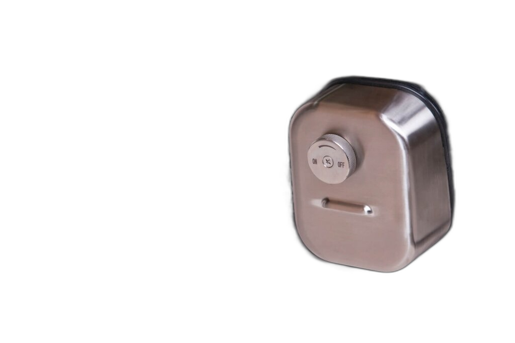 Керамічний гриль Monolith BBQ Guru Le Chef PRO-SERIES 1.0 на ніжках
