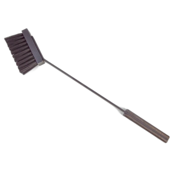 Сталева щітка для каміна SAVEN Brush L black 50 см з деревʼяною ручкою